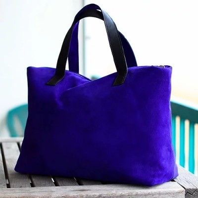 Ashby. Blue suede tote