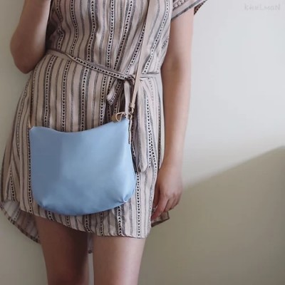 Borla. Sky blue crossbody purse