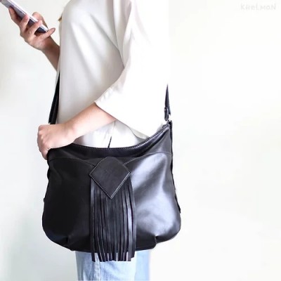 Demilune. Black leather crossbody bag