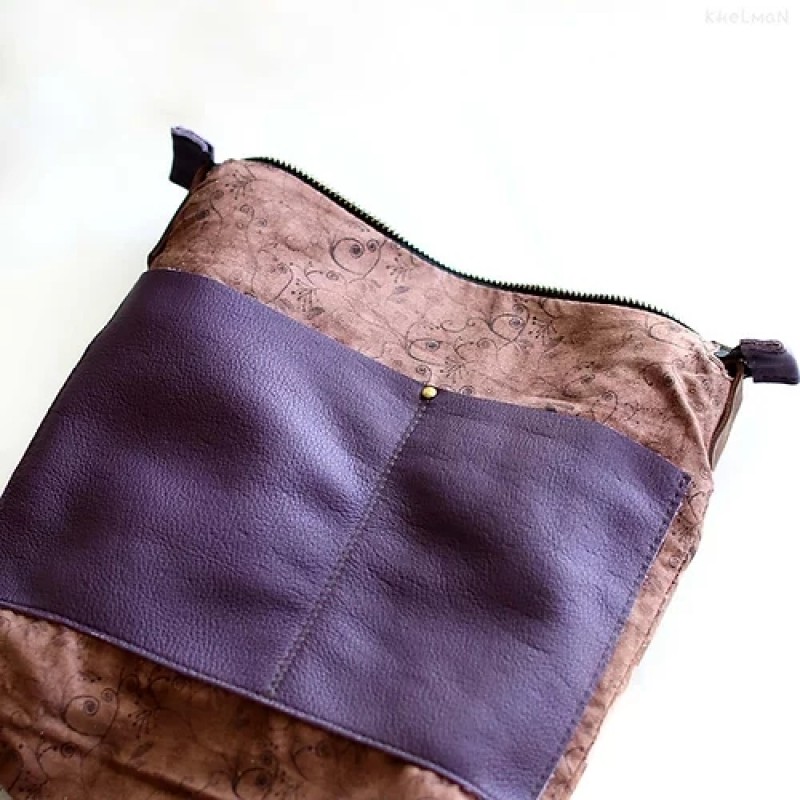 Somerset. Purple leather crossbody bag